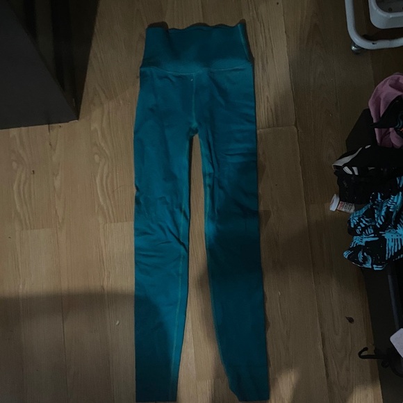 Fabletics Kids Teal Leggings - Picture 1 of 2